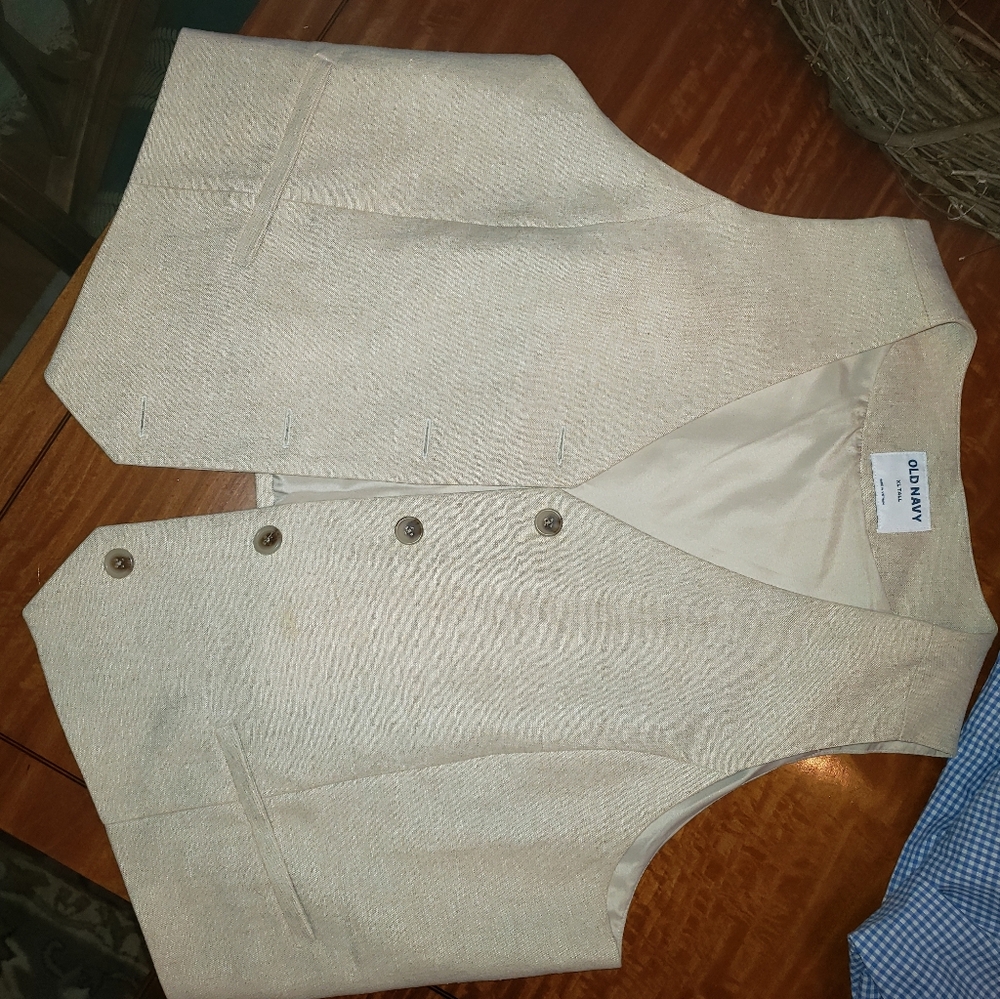 NWOT OLD NAVY VEST XLT